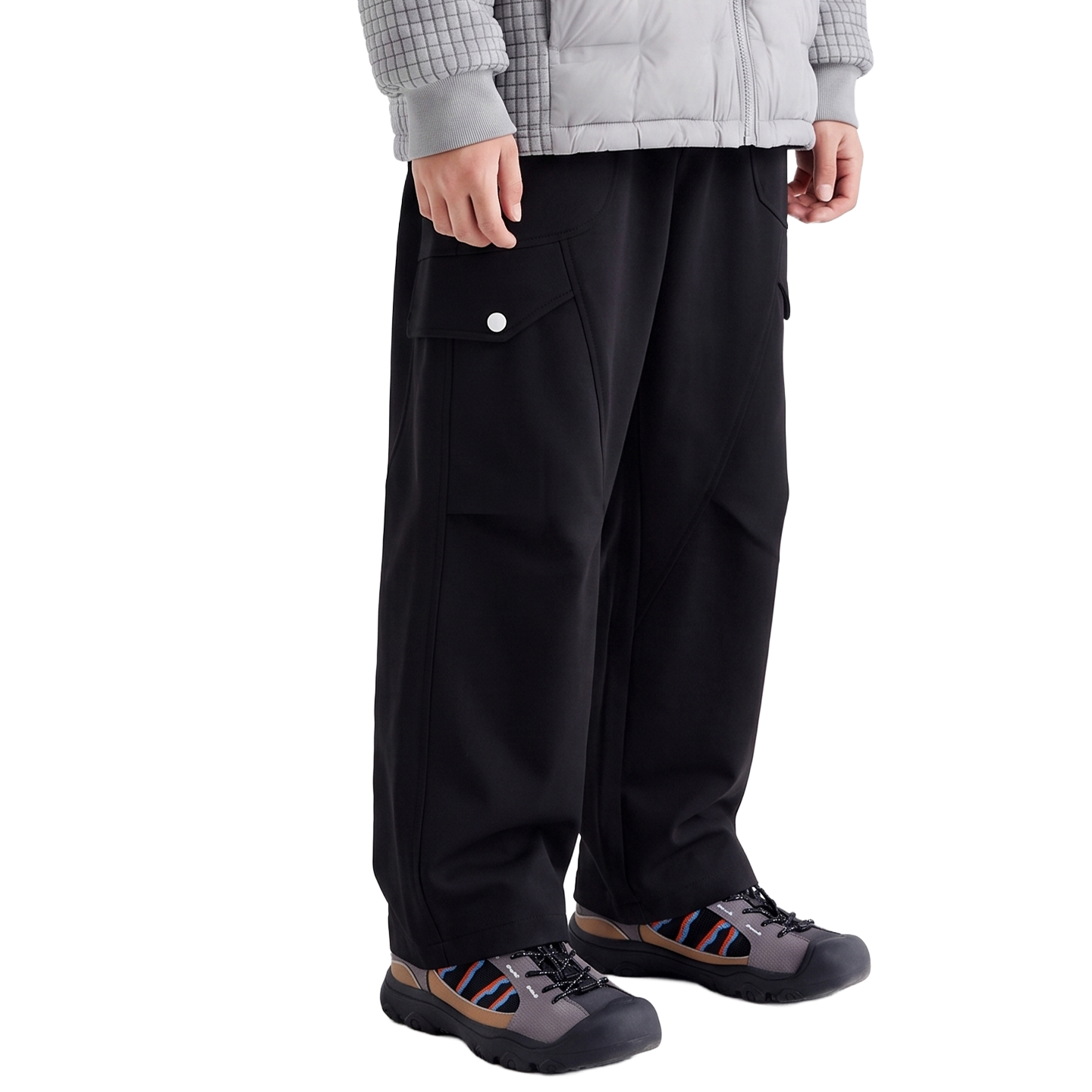 Utility Softshell Cargo in Carbon black